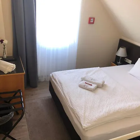 47 3* Sindelfingen